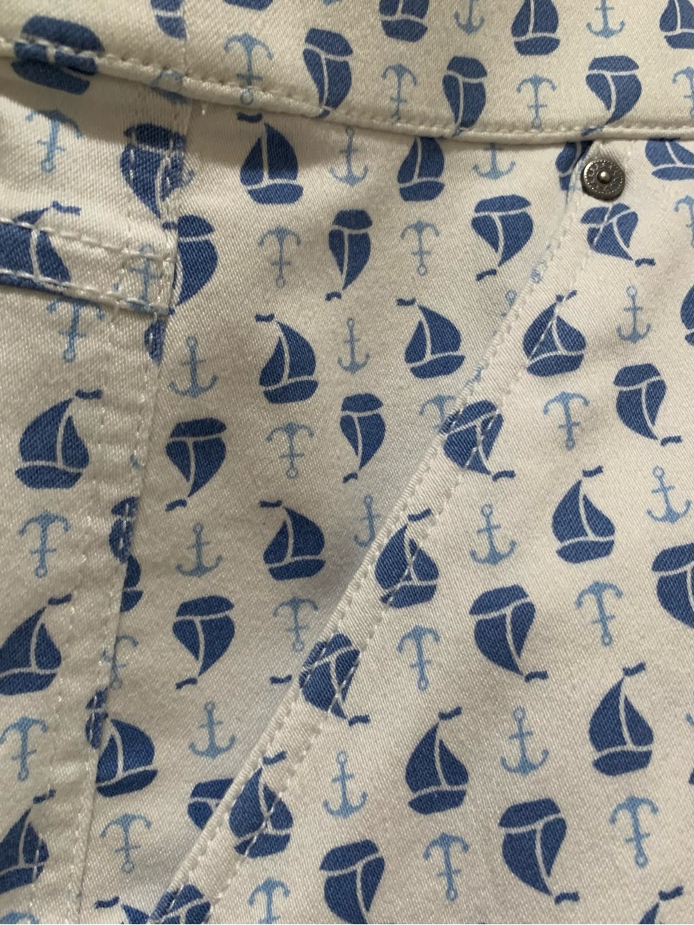 Intro Love The Fit Womens White Stretch Denim Bermuda Sailboats Size 22W - Picture 5 of 8